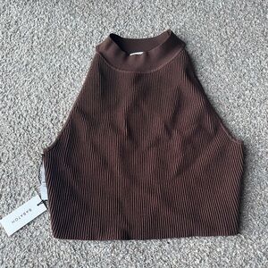 Aritzia Babaton Sculpt Halter Top size L in Coffee Bean shade